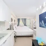 Hotel Billy's Luxury In Kriopigi