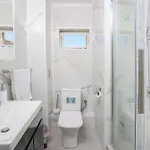 Billy's Luxury In Hotel *