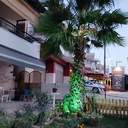 Billy's Luxury In Kriopigi