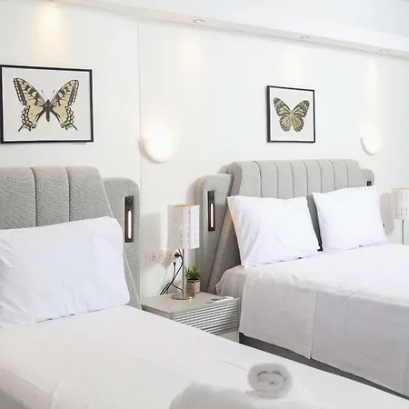 Hotel Billy's Luxury In *